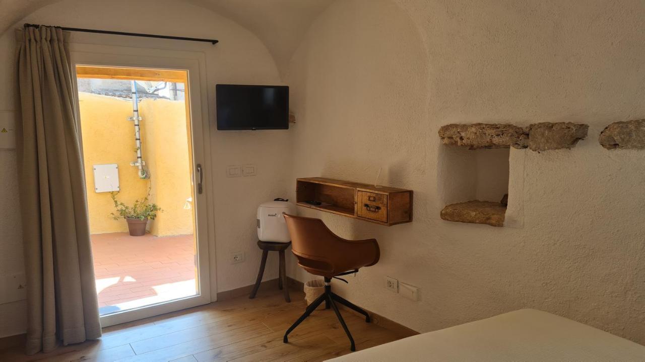 Federico II - Rooms And Breakfast Borgio Verezzi Εξωτερικό φωτογραφία